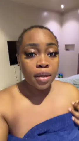 This is how i come to God ,completely vulnerable ,no hiding ,no forming ,I don’t know if I got the song lyrics well but ah I Dey sing am praise well well,e no go answer ke ? I Dey take am brag , do u brag about ur God ,cos if u do ,GOD NO GO WAN FALL HIM HANDS OH ,take am Brag well well !!!