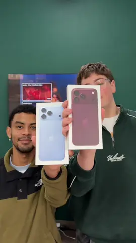 Let’s unbox the iPhone 18 Pro Max in Burgundy and Glacier! 😝