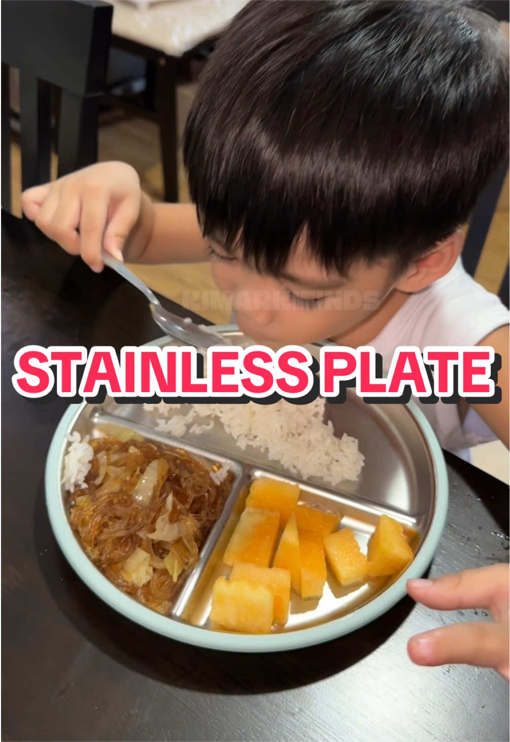stainless steel plate with suction para sa mga baby or kids natin,bowl or plato para sa bata #plateforkids #stainlessplate #stainlesssteelplateforkids #stainlessplateforbaby #suctionplate 