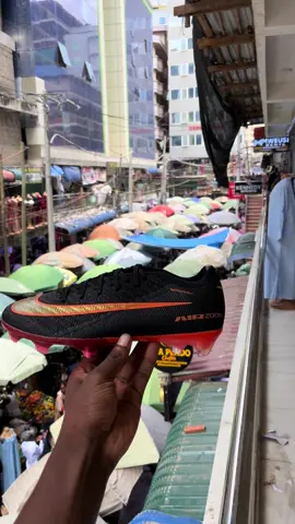 Nike Airzoom available now🔥🔥🔥  Zinapatikana dukani kwetu(Madawa sportswear) Kariakoo mtaa wa Congo na uhuru Mikoani tunatuma kwa uaminifu mkubwa sana Karibuni wote wateja wa jumla na rejareja  Dm for business  0767569042 WhatsApp only #mkakawatukuyumbeya✅