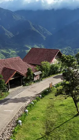 Đã có ai nói với bạn Sapa chỉ cần nắng là sẽ đẹp chưa #villedemontmountainresort #reviewsapa #flycamsapa #xehetxang93 