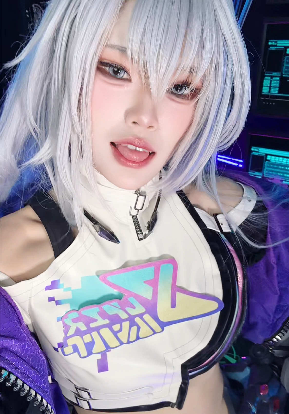 💪🏻😼#silverwolflevel999 #silverwolf #HonkaiStarRail 