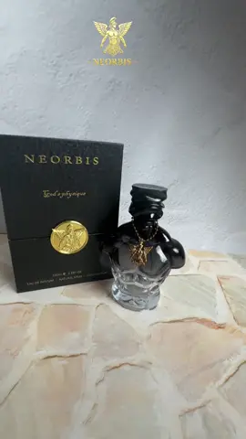 People keep stopping me to compliment this scent. Soft, warm and so addictive#ComplimentGetters #WarmFragrance #PerfumeLover #FragranceTok #BeautyFind #fyp #TikTokViral 