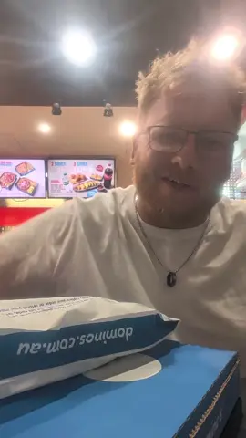 Is this the world's best pizza?  @Domino's pizza 
