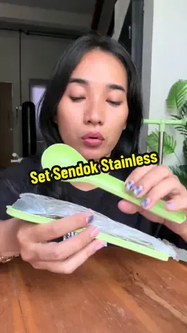 Set Sendok Stainless