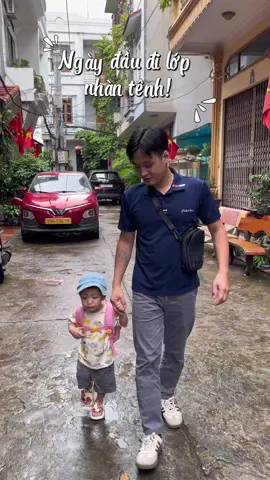 Ngày đầu tiên đi học bố dắt em đến trường, em đi học ngoan lắm mãi mãi là con yêuuu ❤️❤️❤️  #Morinaga #SucManhDanDauVeLactoferrin #sữacôngthức #Lactoferrin #MienDichVangChoTreSinhMo 