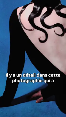 Il y a un détail dans cette photographie qui a changé le cours de l’histoire…… Photo par la queen @Elisa Grosman 