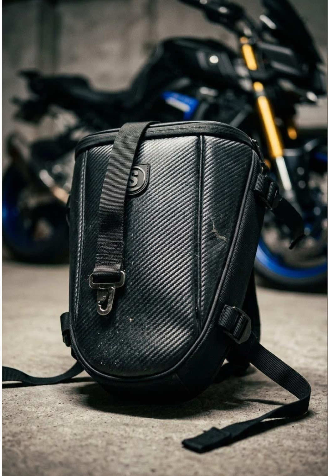 Najlepszy gadżet na moto ze wschodu!  torba motocyklowa z TEMU! Wystarczy pobrać aplikację, zarejestrować się i wpisać kod 【kmu5442】 w Link do aplikacji: https://app.temu.com/k/ekpnojbr6yb  #Reklama#współpraca #TEMU #motocykle #OgłoszenieReklamowe 