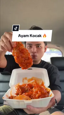 #MATOK - nyobain ayam kocak viral di depan AW 🍗✨ kamu harus tau rahasia viralnya ayam kocak ini nih 🔥🔥🔥