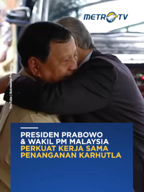 Presiden Prabowo Subianto menerima kunjungan Wakil Perdana Menteri Malaysia Ahmad Zahid Hamidi di kediamannya di Hambalang, Kabupaten Bogor, Jawa Barat, Jumat (18/9). Dalam pertemuan tersebut, Presiden Prabowo dan Wakil PM Zahid membahas sejumlah hal, termasuk kerja sama dalam penanganan kebakaran hutan dan lahan (karhutla). Presiden Prabowo menyebut bahwa bantuan tersebut akan segera dikirimkan dalam waktu dekat. Malaysia akan mengerahkan satu pesawat, tiga helikopter, serta 52 anggota tim pemadam kebakaran untuk membantu penanganan karhutla di Indonesia. Sumber: Sekretariat Presiden #tiktokmetrotv #metrotv #beritametrotv #FYP #viral #prabowosubianto #malaysia #indonesia #karhutla