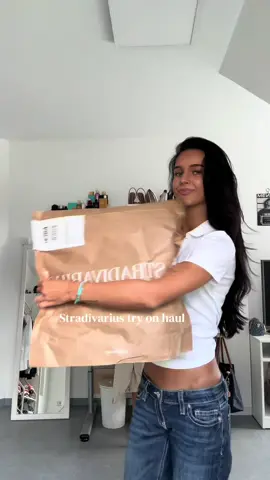 @Stradivarius sponsert mich Bidde #tryonhaul #stradivarius #jeans #fyp #viral 