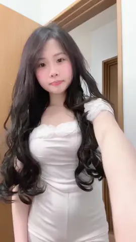 Để tóc dài hợp khum