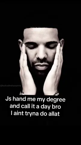 🥀🥀🥀🥀🥀🥀🥀🥀🥀 #uni#studying#drake#school#degree 