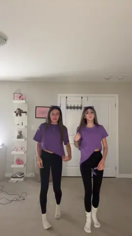 😈💜