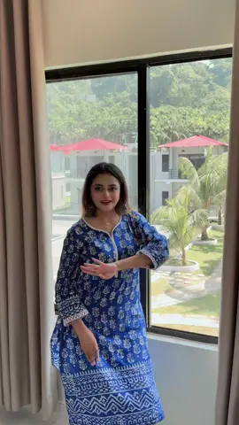 কক্সবাজারের এই রিসোর্ট টা অনেক সুন্দর ও মন মত বিচ ও পাহারের মাঝামাঝি💙সাথে ড্রেস টাও অনেক সুন্দর+কম্ফোর্ট😍 সব মিলে সুন্দর ট্যুর😚 ড্রেস- @শকুন্তলা FARJANAs || Resort- @Belabhumi Resort & Villa 