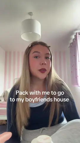 Pack with me to go to my boyfriends #packwithme #sleepover #boyfriend 
