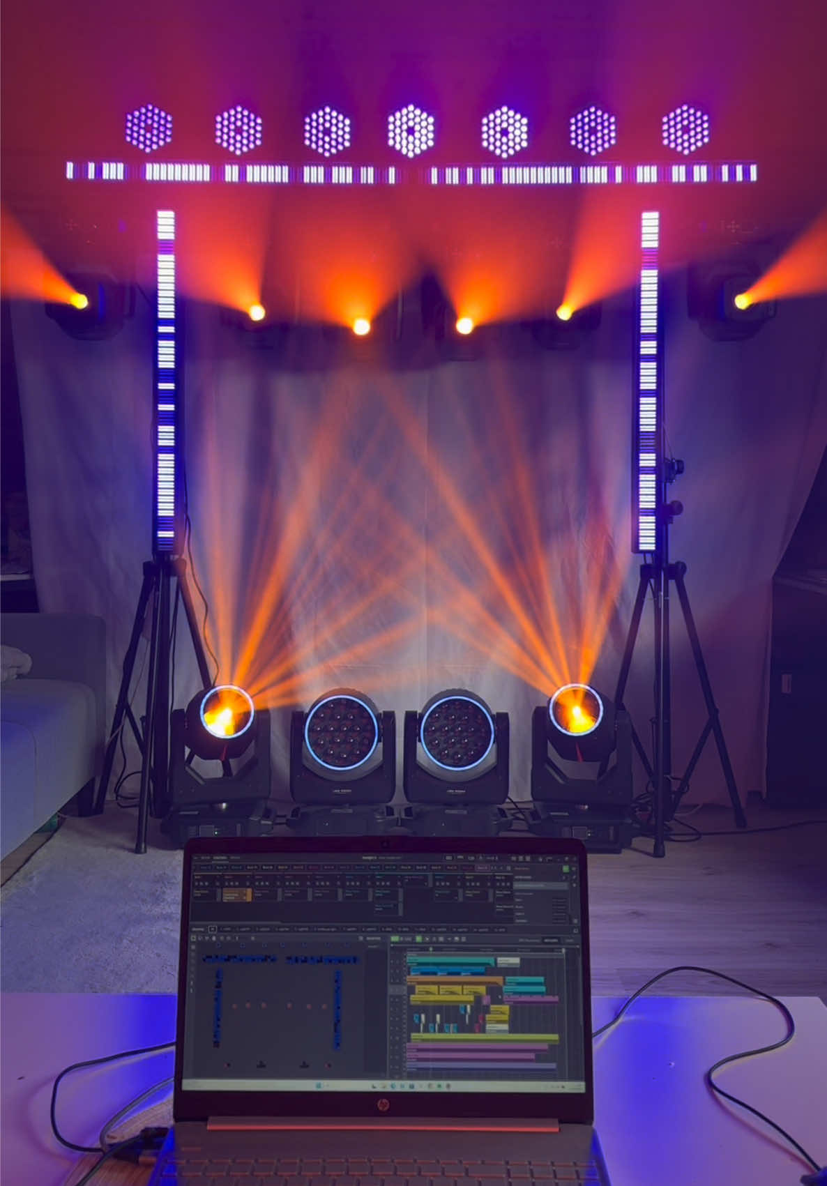 Lightshow with Daslight 5 and Timecode #lichtshow #fyp #daslight5 #movinghead #lightshow