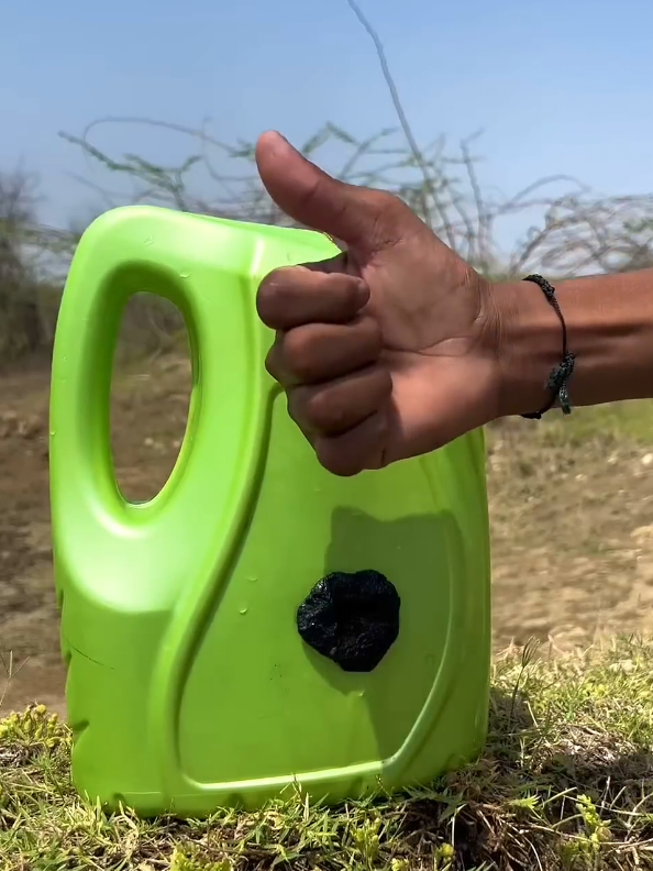 #bushcraftskills #survivaltips #lifehacks #100k #foryou 