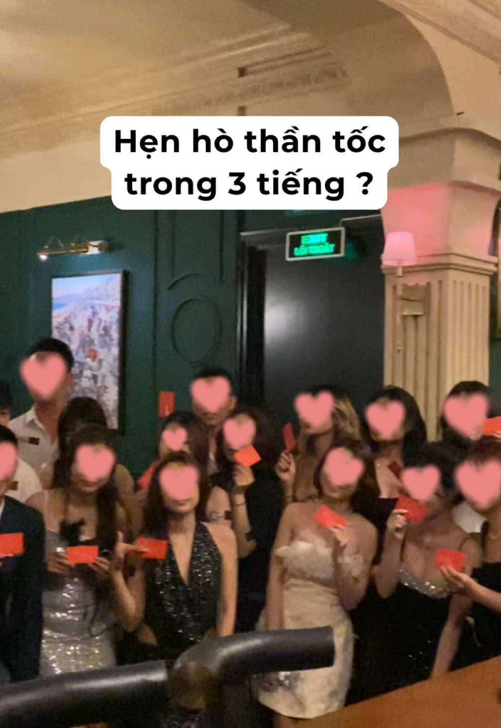 Một buổi hẹn hò giấu mặt với chiếc mặt nạ cùng những bạn độc thân vô cùng thú vị tại Sài Gòn. Nghe nói dô đây đứng vài tiếng là đi ra dễ có người yêu lắm, nếu bạn độc thân thì tham gia để đổi trạng thái sang hẹn hò sớm nhất nha! #clique83 #dating #ghepdoi #taka #vietnam