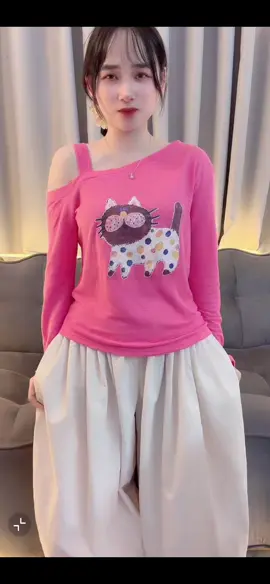 Áo thun cotton giấy kiểu dài tay lệch vai #aothuncotton #aothunlechvai #aothuncottonnu #aothundep #aothundaitay #aothungiare #aothunhottren #aothunnudaitay #aothunnulechvai 
