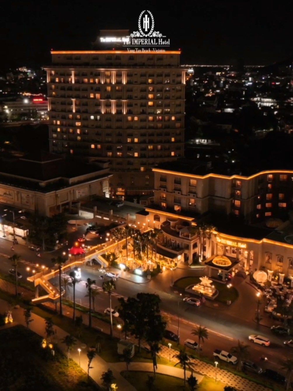 The IMPERIAL Hotel lộng lẫy nguy nga giữa nhịp đêm rực rỡ của bãi biển Thùy Vân 👑 #theimperialhotel #architecture #luxury #nightcore #nightvibes 