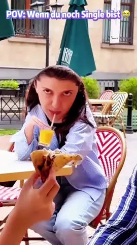 POV: Wenn du Single bist und all diese verliebten Paare siehst #lustig #Paar #neid 
