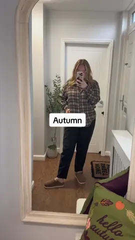 Autumn look #tiktokmademebuyit #foryoudays #fashion #autumn 