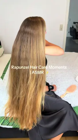 Just a little Rapunzel hair care moment 🌿 #haircare #hairasmr #asmr #rapunzelhair #rapunzel