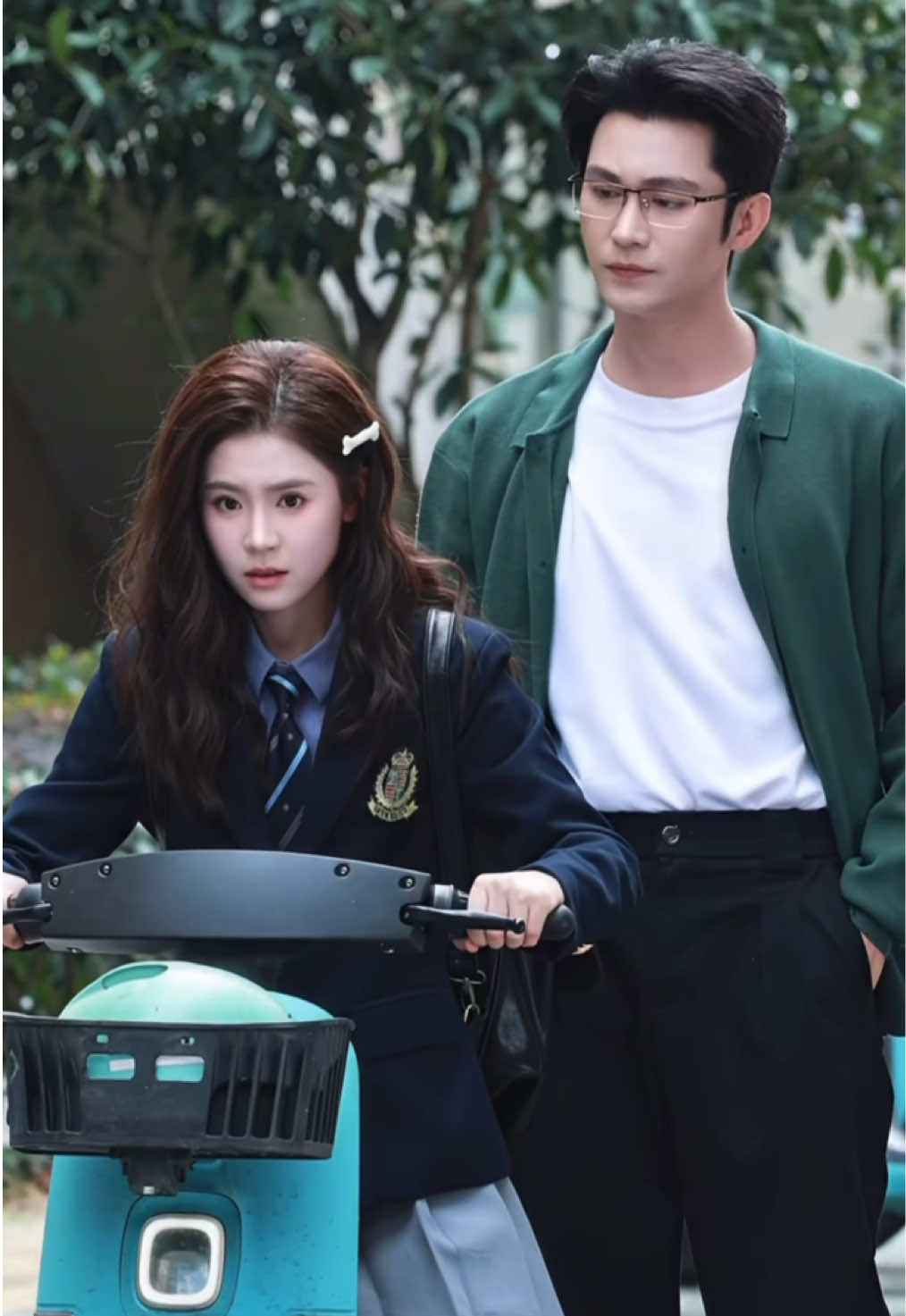 ZhaiYiying face expression is so freaking adorable 😍😍 She’s so pretty ottokaji #zhaiyiying翟一莹  #WangDaoTie  #Shortdrama  #fyp #cute 