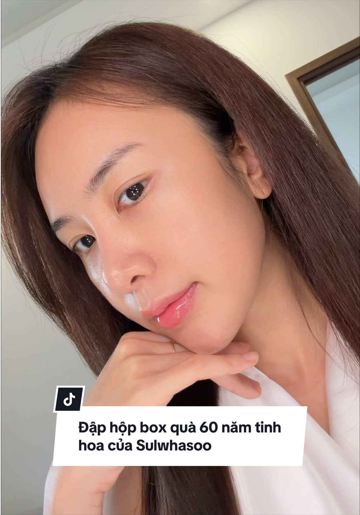 Nếu chỉ được giữ lại đúng 3 bước skincare để da vừa khỏe vừa glow thì đây là câu trả lời của Jenna ✨ Đập hộp box quà kỷ niệm 60 năm đỉnh cao từ nhà @Sulwhasoo Vietnam nha #SulwhasooVN #60NamKienTaoTinhHoa #HoptaccungSulwhasoo 