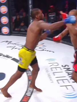UNREAL SCENES ! Michael Venom Page secures arare toe hold for a SPECTACULAR Finish#MMA #UFC #FIGHTER 