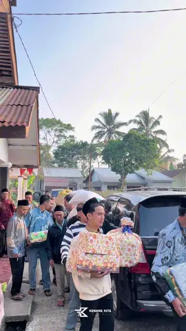 #dewinajwamakeup#muahitspemalangselatan #weddingreception #pengantinjawa#kenangkitawcc @MUA Pemalang | By Dewi Najwa 