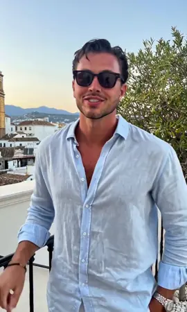 ❤️ Description TikTok Célibataire, 39 ans, chrétien et chef d’entreprise. Je recherche une femme sérieuse, sincère et respectueuse, avec qui construire une belle histoire fondée sur l’amour, la confiance et les valeurs chrétiennes. Si tu recherches également une relation sérieuse, faisons connaissance. ✝️❤️ 🔥 Hashtags #HommeCelibataire #Celibataire #RencontreSerieuse #RelationSerieuse #Amour          