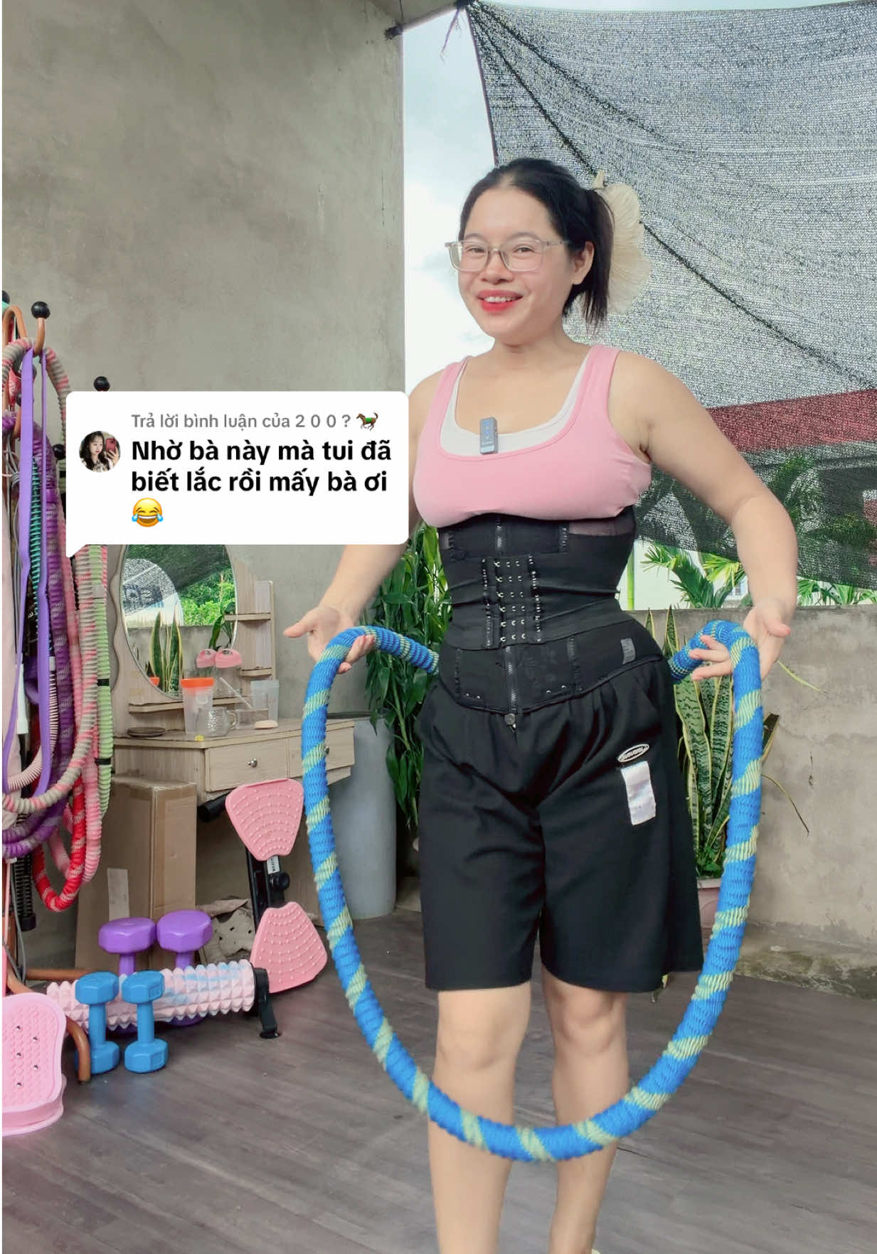 Trả lời @2 0 0 ? 🐎 mấy bà chưa lắc được là vì chưa tìm thấy em thui đúng hông #thihieu1998 #dươngsport #vonglaceoloxo 