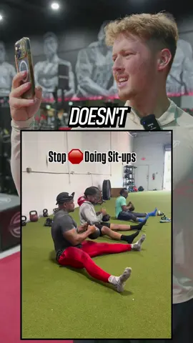 I tried this VIRAL ab exercise by @kdwitthemuscle and I can say this confidently that I definitely ate my words on this one! If you have been struggling to grow your abs then you simply need to try this now! Give it a go next time you’re hitting abs and then feel the PUMP come your way! Try it and let me know whether you gave it a pump 💪🏻 or dump 👎🏻 #abs #gym #gymmotivation #gymtips #abworkout 