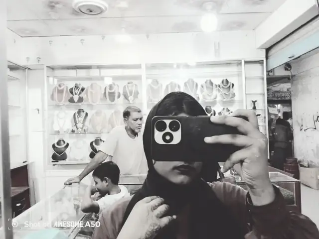 hum😌