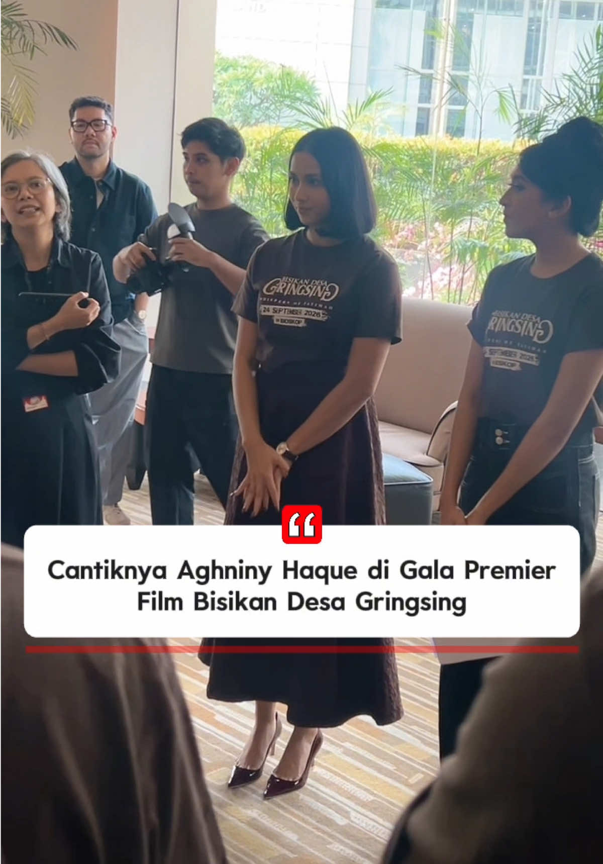 Cantiknya Aghniny Haque di gala premier Bisikan Desa Gringsing. Auto bikin susah move on. #aghninyhaque #bisikandesagringsing #filmbisikandesagringsing 
