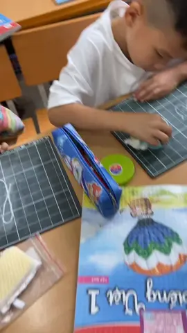 thời gian trôi qua nhanh thật  hãy trân trọng những gì mình có
