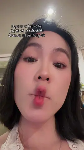 Bên chị thì vui nhưng đói đấy nhá😌#fypシ #viral #trending #Daily  
