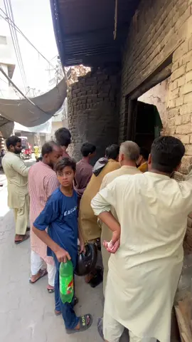 Androon Multan ke waqe 70 Sal Qadeemi chacha kamro ke pakorhe #qadeemipakorhy #androonmultan #trending #foryoupage 
