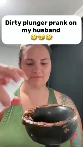 Dirty plunger prank on My Husband 😂😂😂#funny #funnyvideo #scared #scary #foyou 