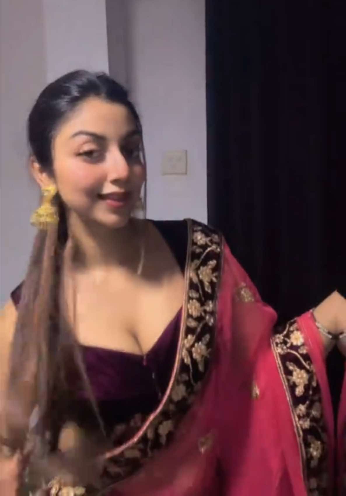 Radha on the dancefloor 💃😍#fyppppppppppppppppppppppp #bollywood  #creatorsearchinsights #tiktoktrendingdances #onemillionaudition 