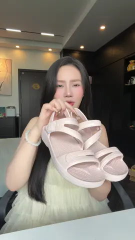 Dép Sandal xinh nè chị e 