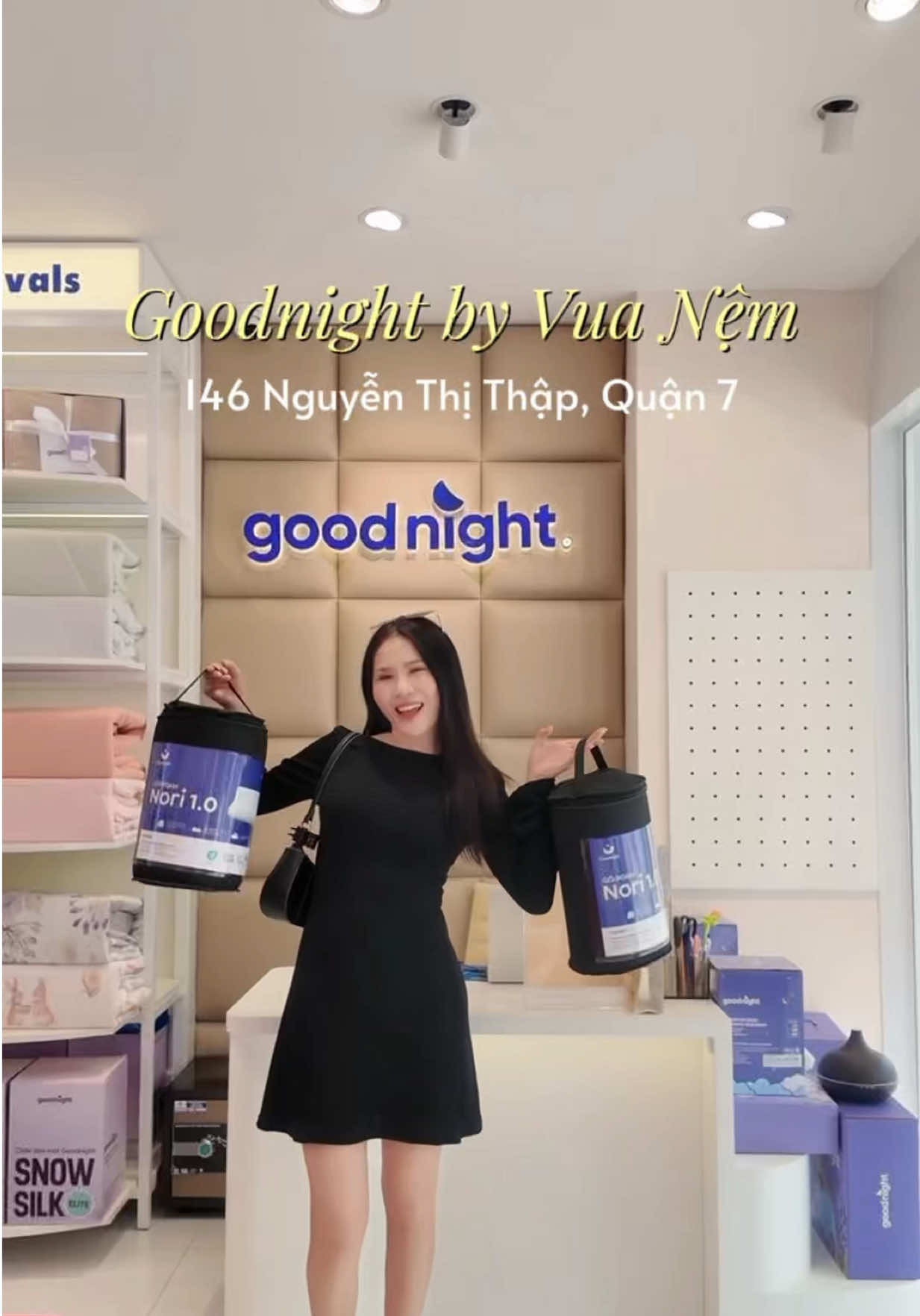 Giấc ngủ là quan nhất mấy bà ạ, nhớ chọn cho mình chăn ga nệm phù hợp nhớ 🫶 #nguyenthithap #goodnightbyvuanem #goodnightbedding #saigon #changagoidem 