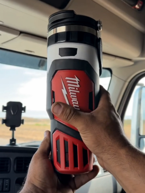 Milwaukee Térmico de acero inoxidable de 1200 ml, con asa de transporte, que mantiene las bebidas frías o calientes durante 12 horas, ideal para el coche y el uso diario.#fyp