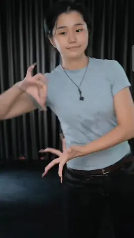 #handdance #funnymonments #for #tiktokworld #loveyouall 