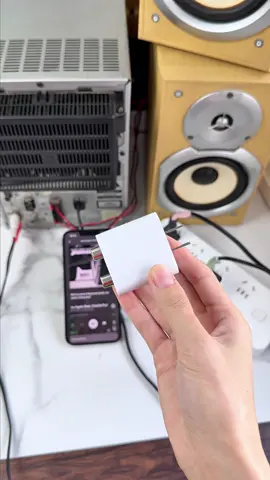 Si tiras esto a la basura, estás perdiendo $1,000. #DIY #bluetoothspeaker #audio#sohochic 
