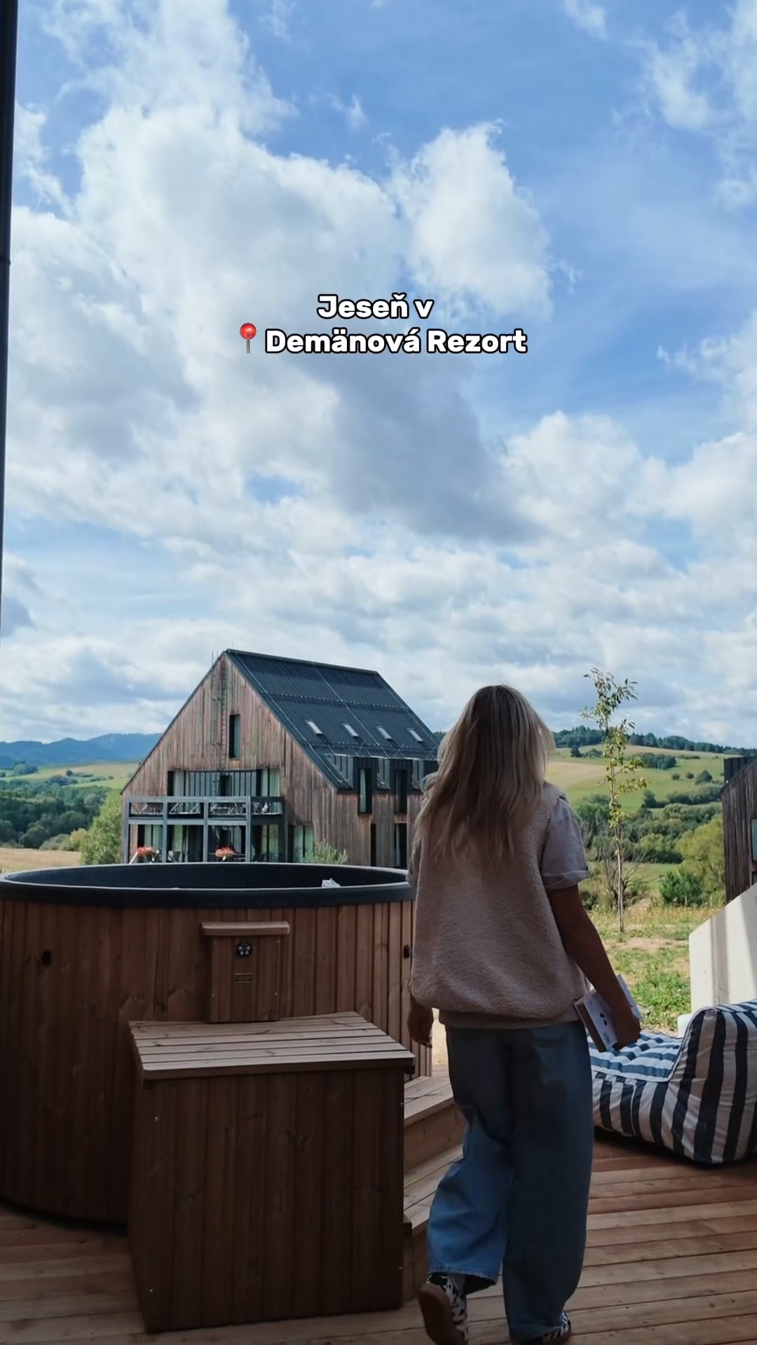 Nové kade na terase Demänová Rezort, výhľad na hory a presne ten pocit, kedy sa konečne nemusíš ponáhľať. 🏔️ #DemanovaRezort #Liptov #Wellness #Relax #SlowLife