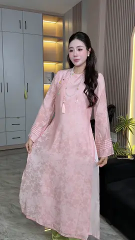 Áo dài cách tân nhiều màu 
