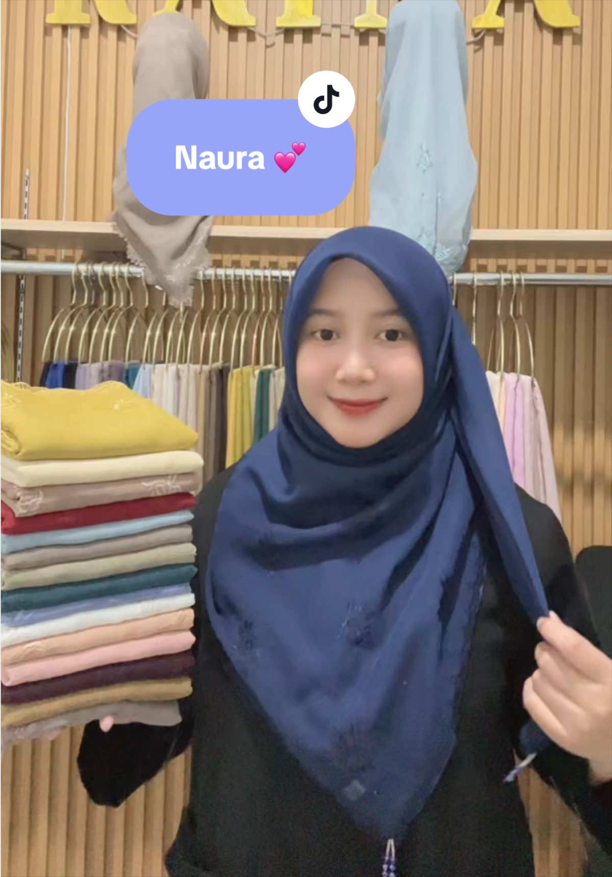 Yuk yuk bun yang mau nambah koleksi hijabnya boleh  #raynahijab #hijabstyle #parisjapan #premium #bordir 